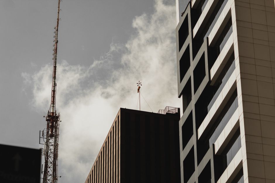 Skyscrapers That Are Built to Sway